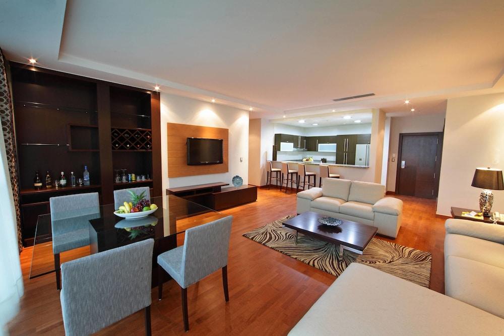 Hotel Marriott Executive City, Finisterre 5*