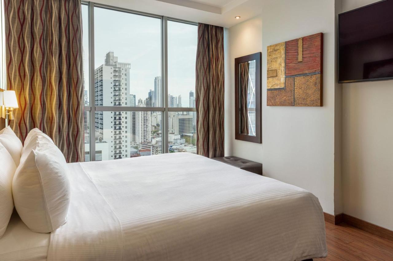 Hotel Marriott Executive City, Finisterre 5*